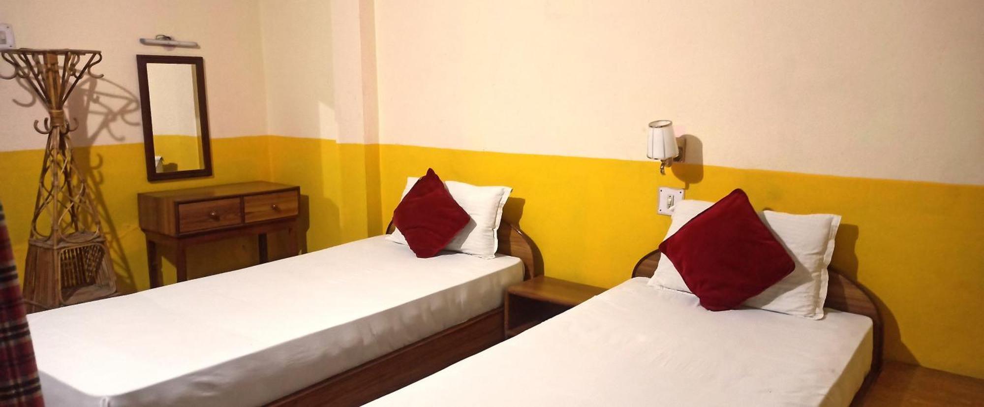 The Lumbini Village Lodge Buitenkant foto